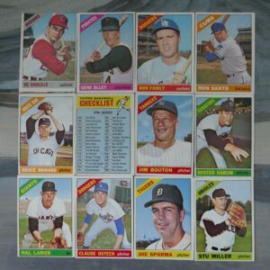 Set of 12 - 1966 Topps Baseball Cards