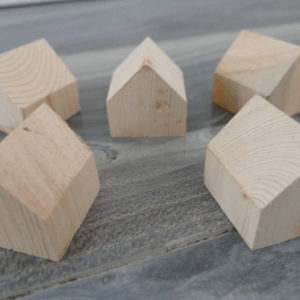 1 1/2" Wood Houses