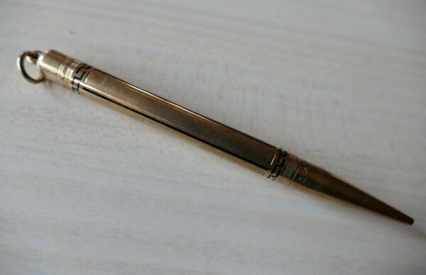 Vintage 14K Gold Chatelaine Twist Pencil