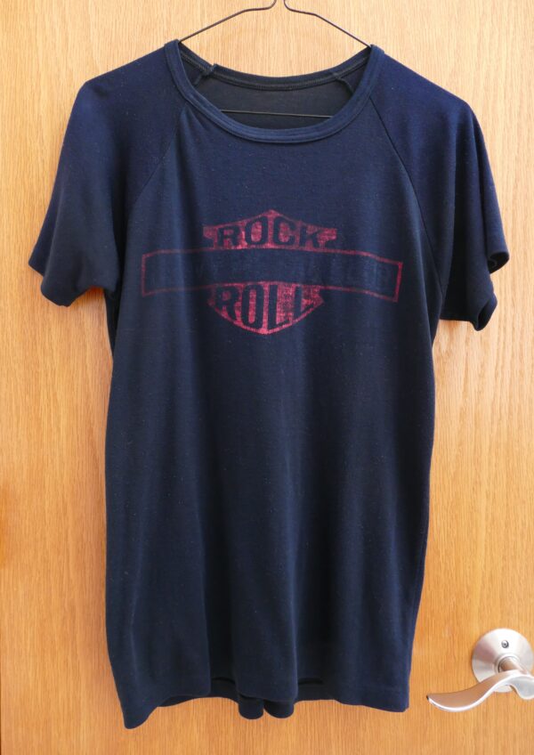 Heavy Metal Club Seoul Korea Vintage Distressed T-Shirt