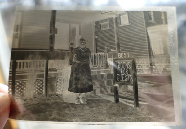 Best Rooms For Guests Vintage Negative