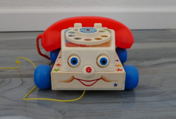 Fisher Price Chatter Telephone – Vintage Phone Pull Toy with Moving Eyes