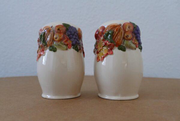 Vintage Thankful Ceramic Salt & Pepper Shaker Set