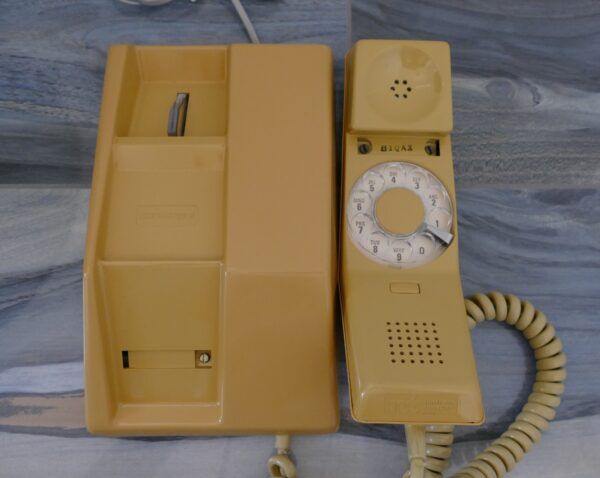 Northern Telecom Contempra Rotary Dial Telephone In Tested & Working Condition - Image 6