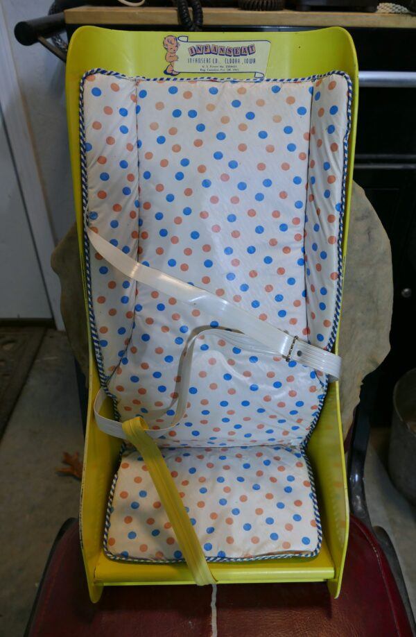 Vintage Infanseat Baby Seat