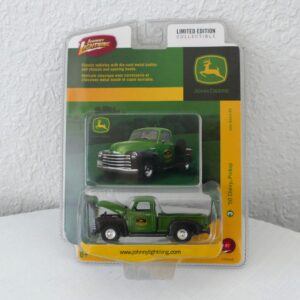 Johnny Lightning John Deere '50 Chevy Pickup