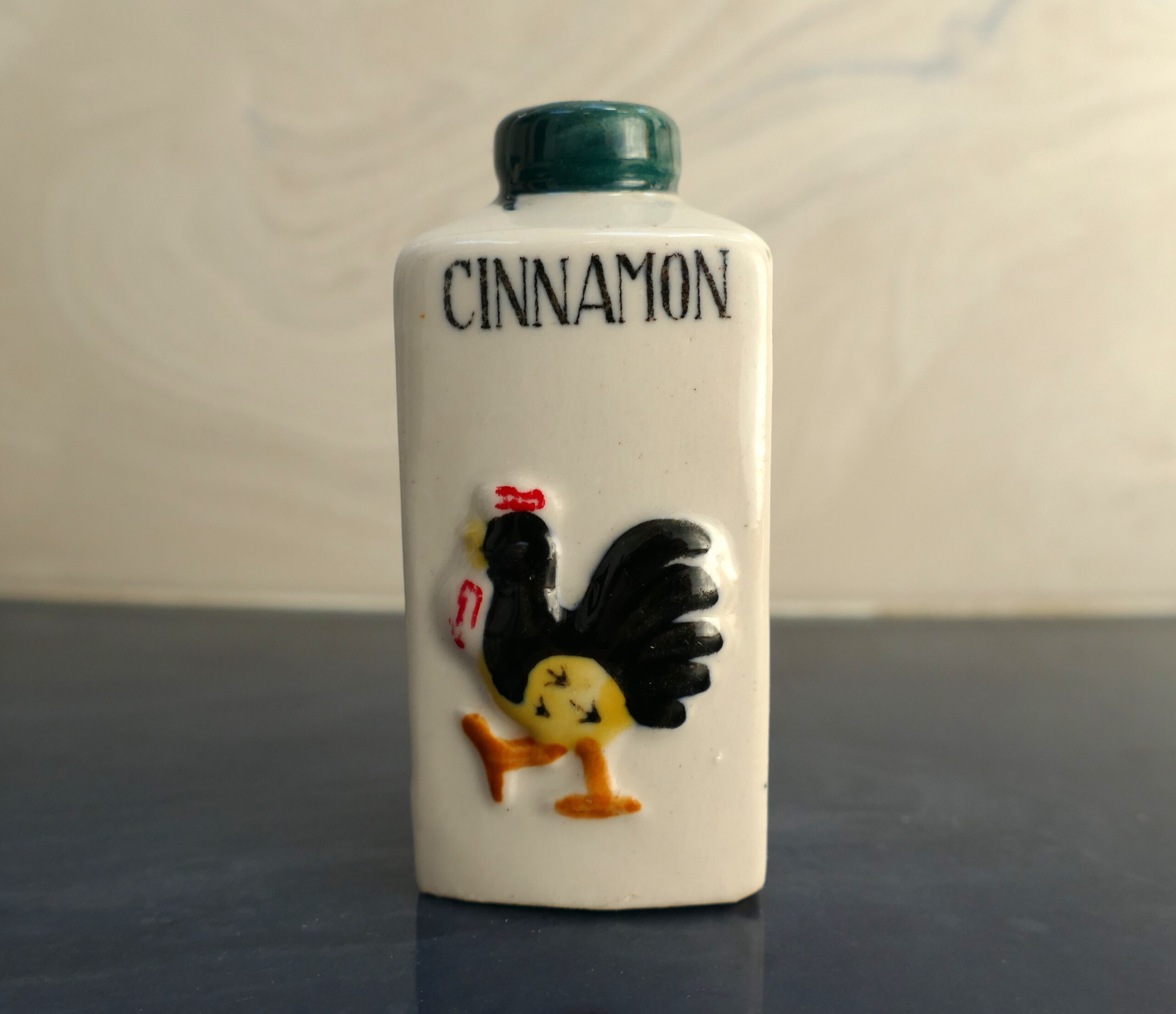 Set of 5 Hand-Painted Vintage Rooster Spice Shakers/Japan - Image 8