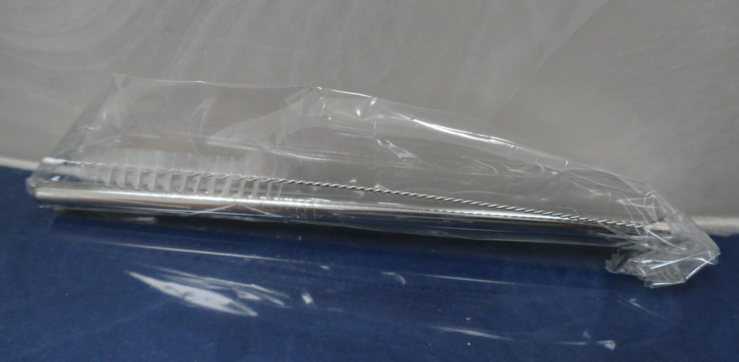 Klubi Premium Stainless-Steel Double Wall Vacuum Sealed Tumbler - NIB - Image 3
