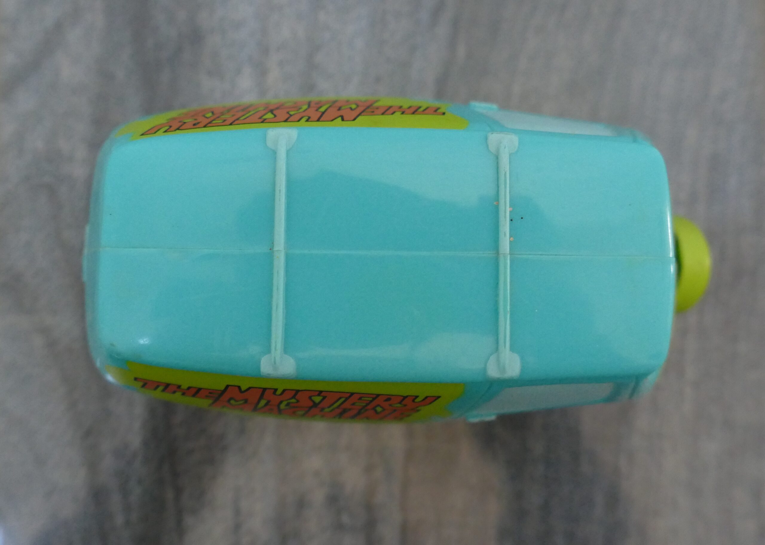 Vintage Scooby-Doo Mystery Machine Lunch Box Tin w/Mystery Machine Toy Included - Image 12