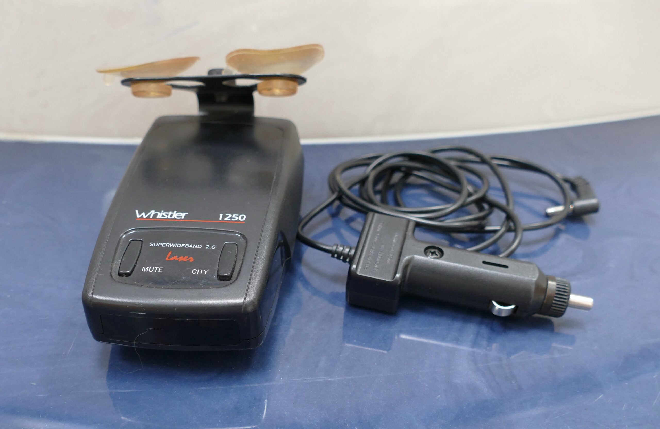 Whistler 1250 Superwideband 2.6 Laser Radar Detector - Image 2